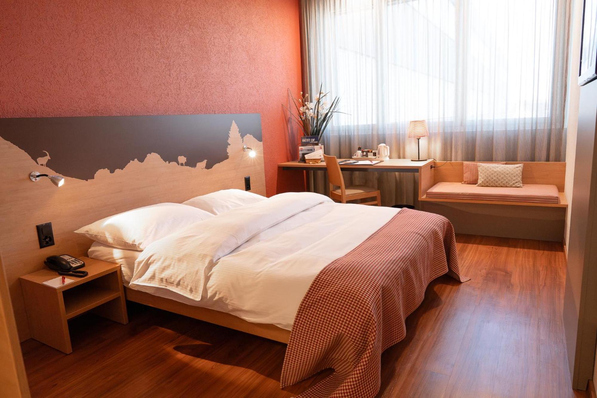Swissever Hotel Zug Steinhausen Room photo