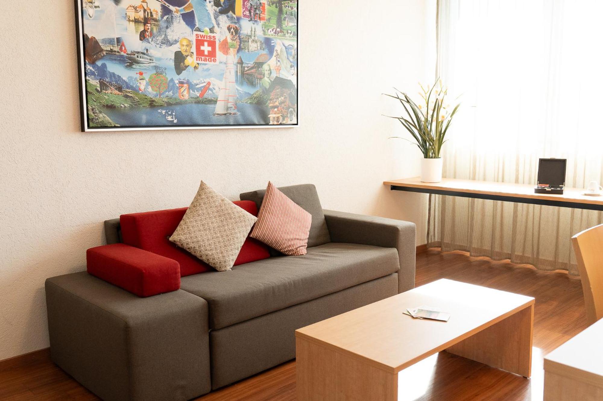 Swissever Hotel Zug Steinhausen Room photo