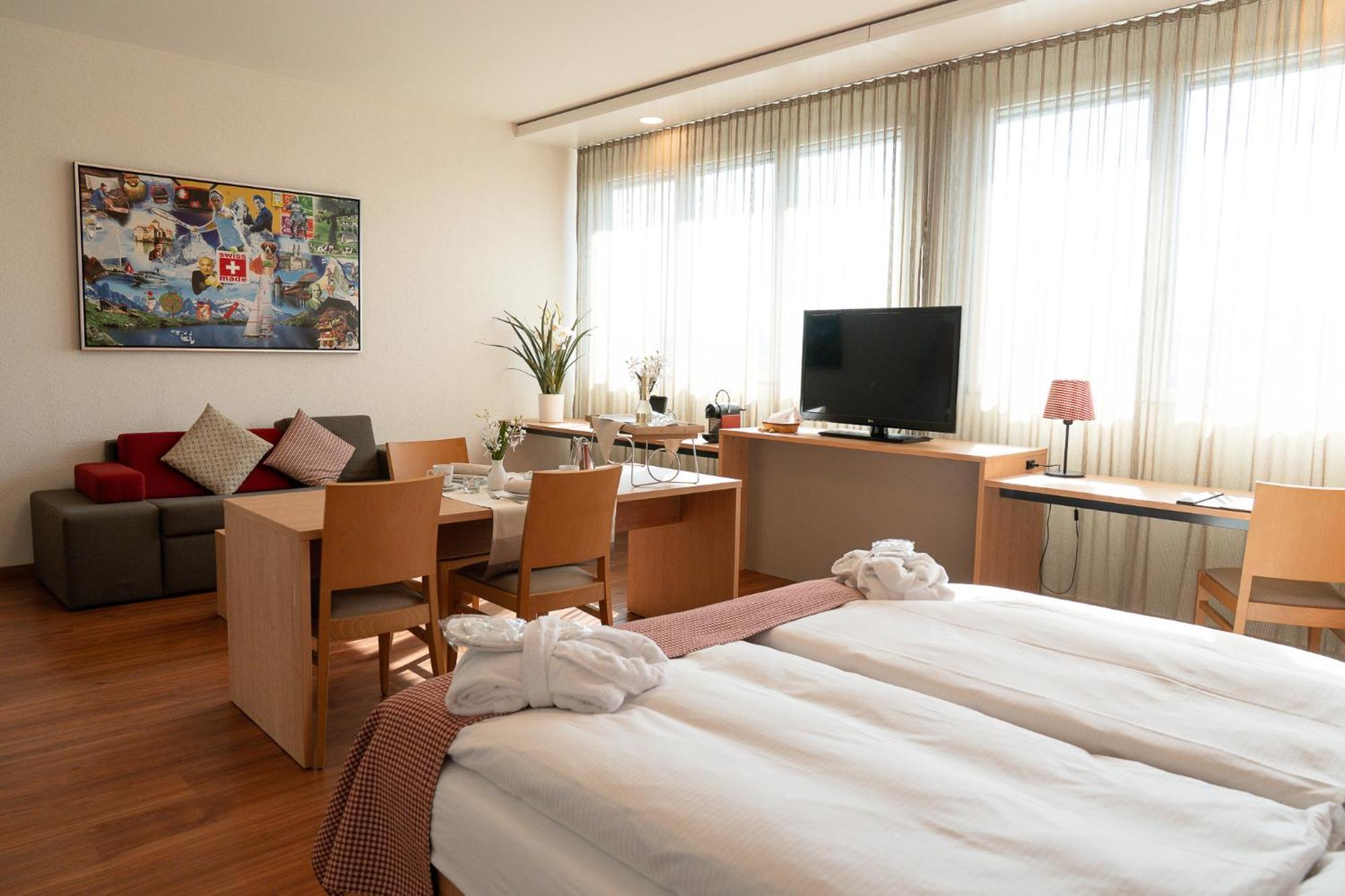 Swissever Hotel Zug Steinhausen Room photo