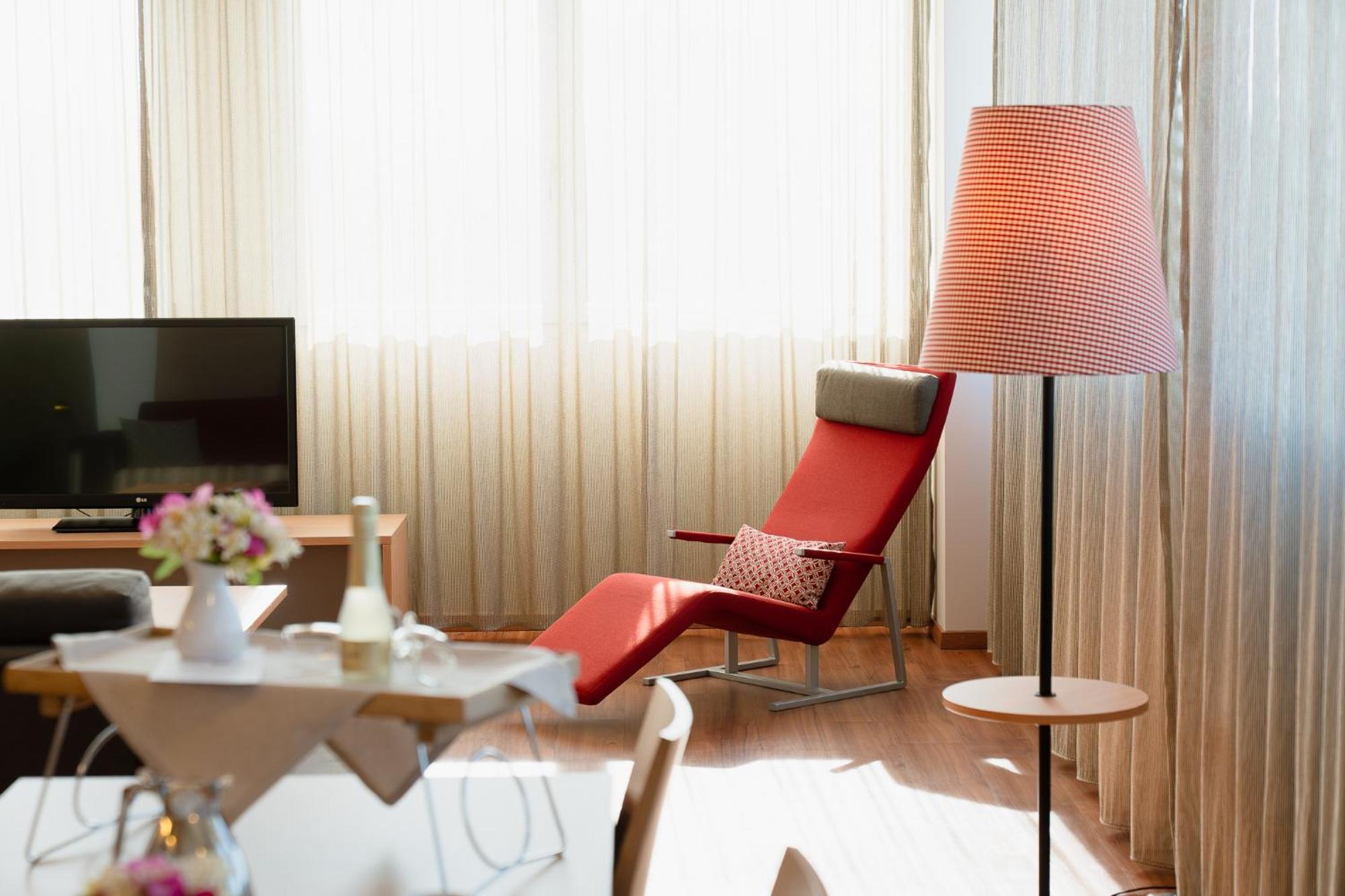 Swissever Hotel Zug Steinhausen Room photo